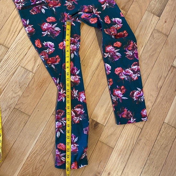 Anthropologie Cartonnier Charlie Ankle Pant Crop in Green with florals size 2 - Picture 13 of 16